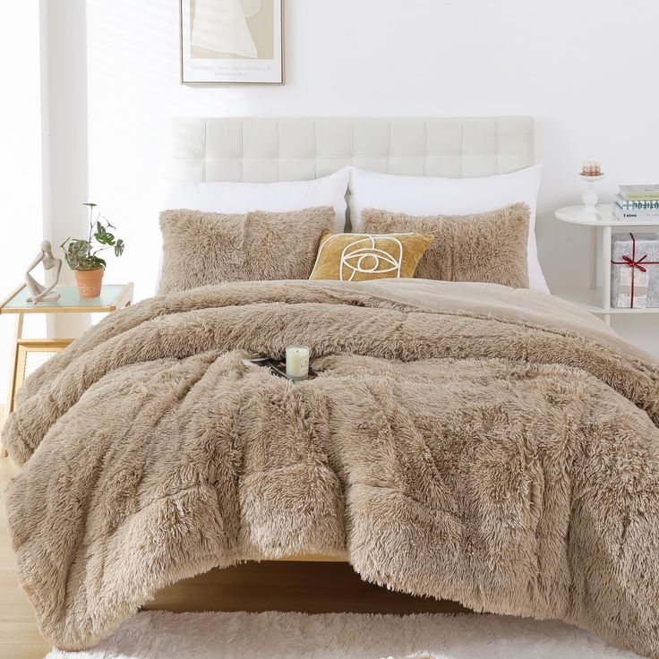 beige plaid for the bedroom